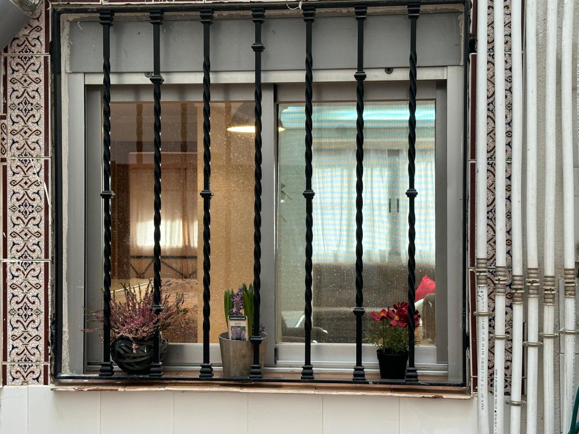La Casa De Lili Acerca De Palacio De Musica Valencia Exterior photo